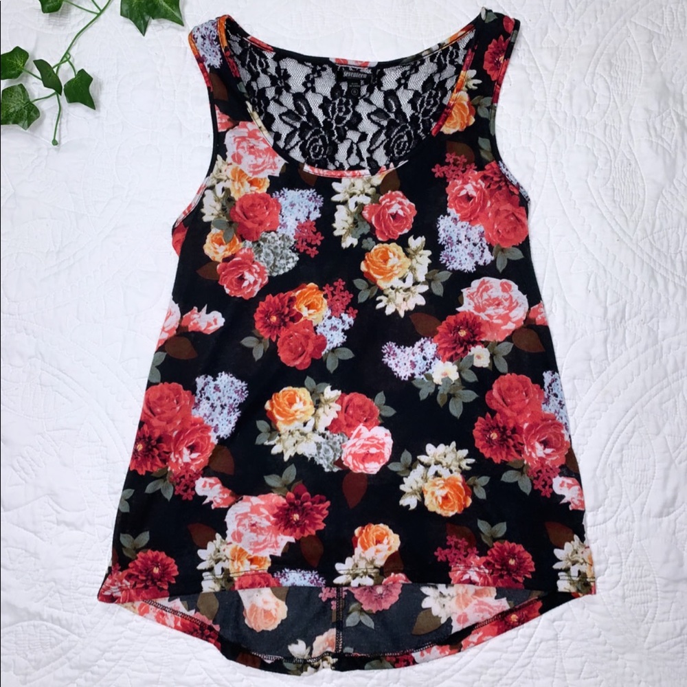 Floral & lace tank top!